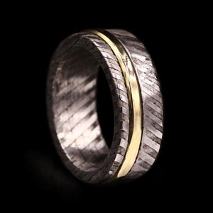 Austenitic Damascus Ring with Gold Inlay